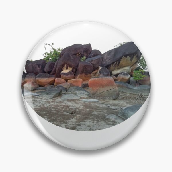 Artikelvorschau, einzigartiges Steindesign am Strand entworfen und verkauft von Nopidesign-.