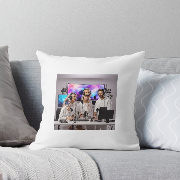 Item preview, Streamer doing a live art illusion designed and sold by Newconcept3341.