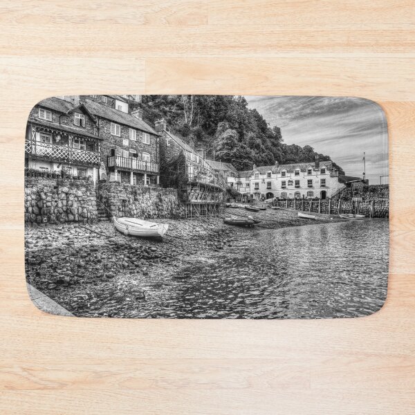 Artikelvorschau, Clovelly Harbour und Häuser, North Devon, England, Schwarz und Weiß entworfen und verkauft von Paul Thompson Photography.
