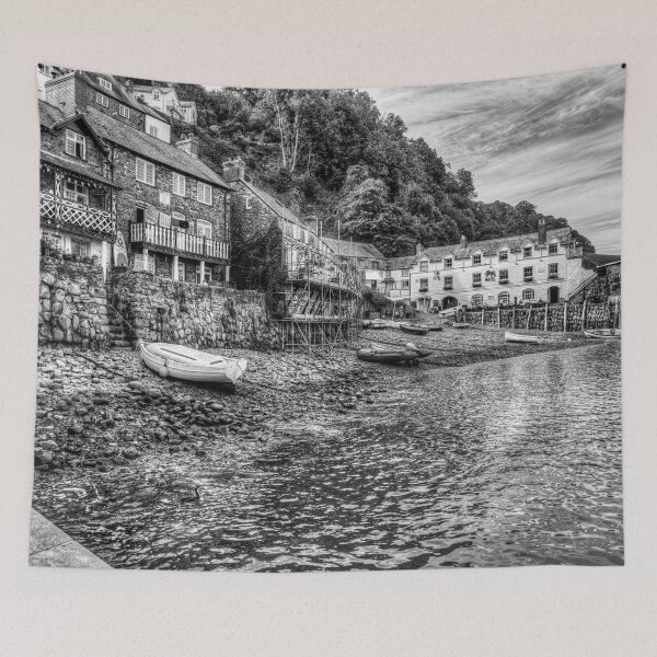 Artikelvorschau, Clovelly Harbour und Häuser, North Devon, England, Schwarz und Weiß entworfen und verkauft von Paul Thompson Photography.