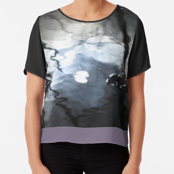 Unnerved Chiffon Top