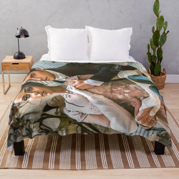 Item preview, Kate and Anthony Bridgerton  designed and sold by Vera-Adxer.