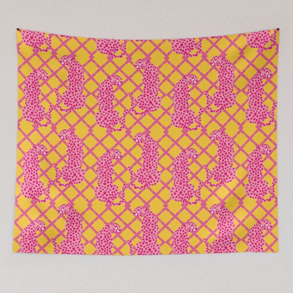 Aperçu de l'œuvre Guépard rose sur treillis de bambou rose et jaune créée et vendue par SophieClimaArt.