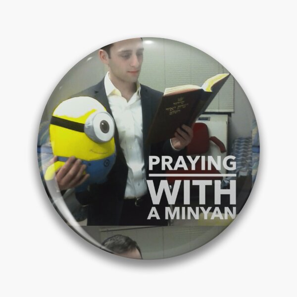 Item preview, Orando con un Minion minyan designed and sold by ladyplankuff.