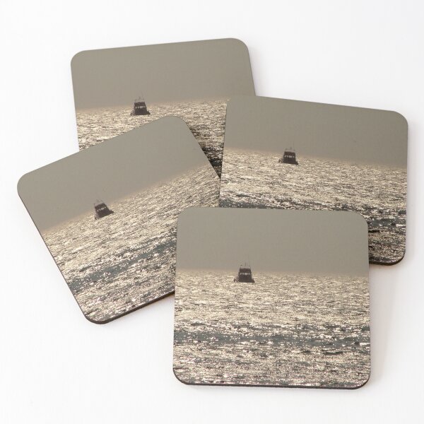 Item preview, Ship on the horizon designed and sold by Luis J. de la Fuente.