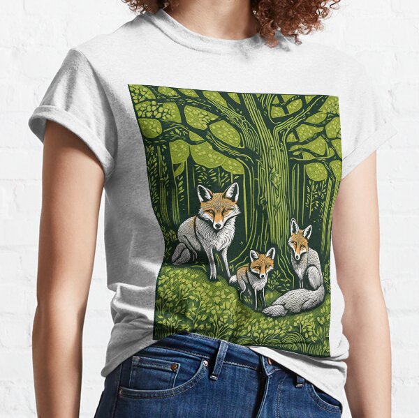 Family of foxes Classic T-Shirt