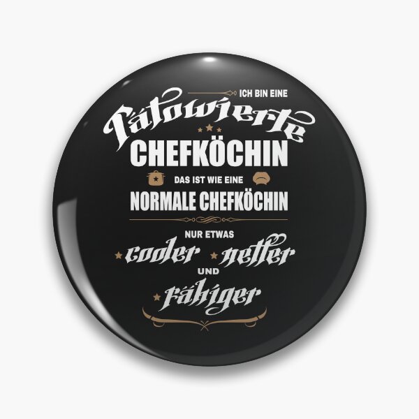 Item preview, Tätowierte Chefköchin ist cooler, netter und fähiger! Lustige Geschenkidee für Chefköchin mit Tattoos. designed and sold by silentcolors.
