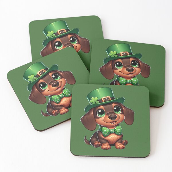 Artikelvorschau, St. Patrick's Day Lucky Dog Chibi Dackel | Irische Themen-Geschenke für Hundeliebhaber | Kleeblattgeschmücktes Haustier entworfen und verkauft von ASeasonalFlair.