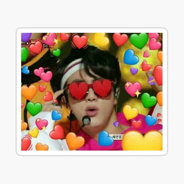 Artikel-Vorschau von BTS Jin Heart Sonnenbrille Love UwU, designt und verkauft von MEGA-BAGEL.