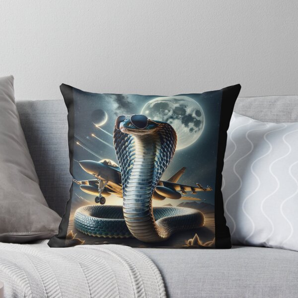 Aperçu de l'œuvre Cobra King : style aviateur sous un ciel nocturne au clair de lune créée et vendue par Aidesign77.