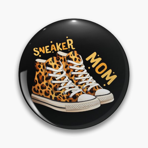 Artikelvorschau, Sneaker MOM – Sneaker mit Leoparden- und Gepardenmuster entworfen und verkauft von EmeraldeaArt.