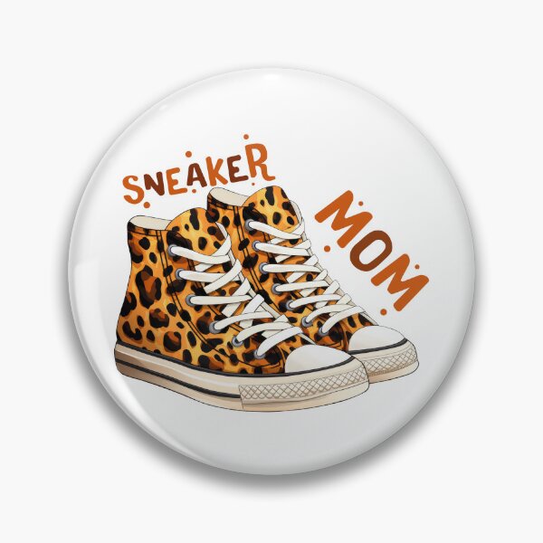 Artikelvorschau, Sneaker MOM – Sneaker mit Geparden-Leopardenmuster entworfen und verkauft von EmeraldeaArt.