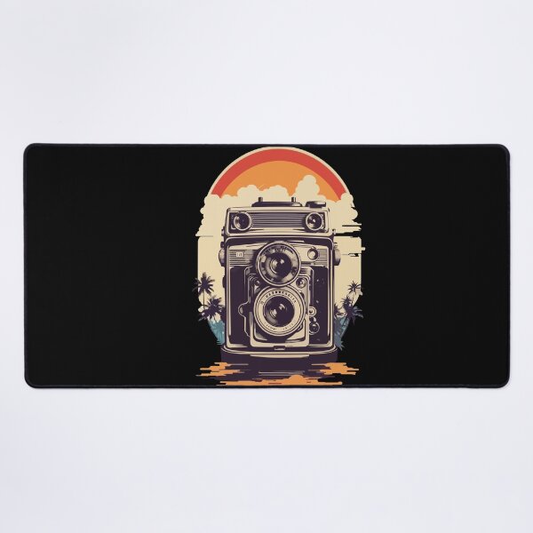 Artikelvorschau, Vintage Fotokamera Aesthetic Fotograf Retro entworfen und verkauft von LuminOrb.