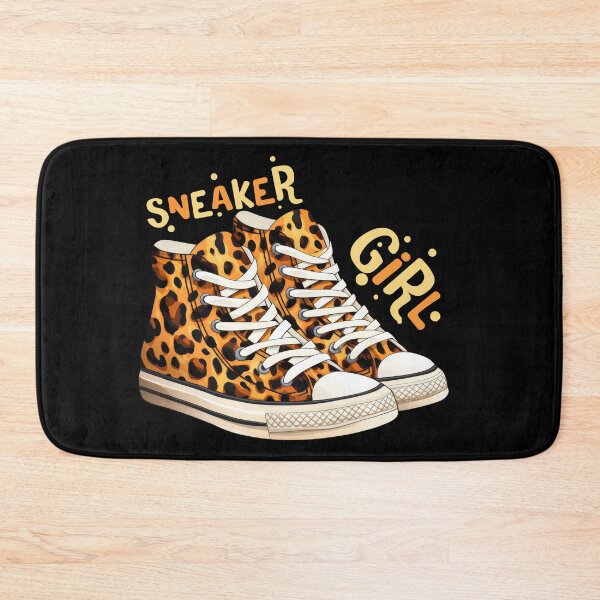 Artikelvorschau, Sneaker Girl – Sneaker mit Leoparden- und Gepardenmuster entworfen und verkauft von EmeraldeaArt.