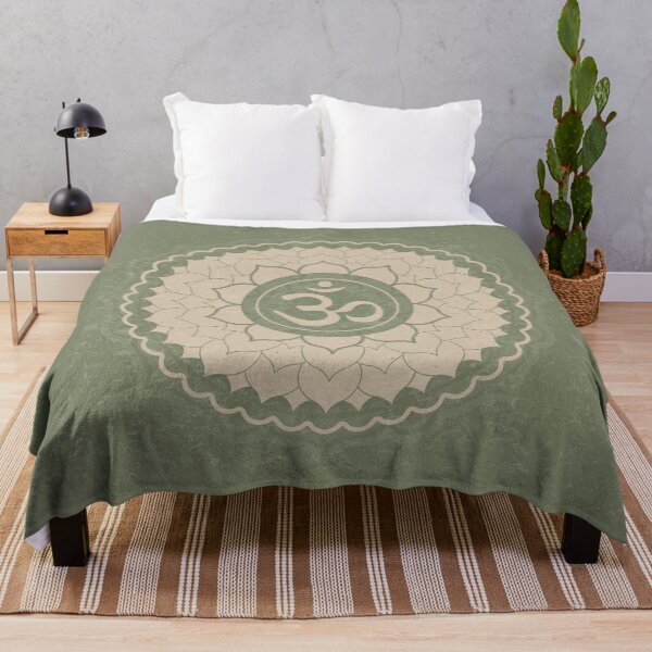 Artikelvorschau, Crown Chakra Mandala - Sage + Dove entworfen und verkauft von Irene Estelle.
