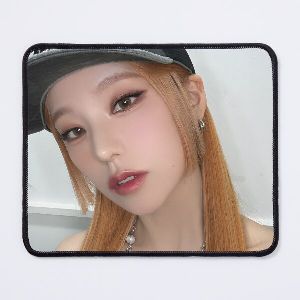 Item preview, ITZY Yeji designed and sold by Valereekmerch.