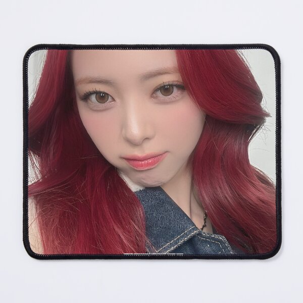 Item preview, ITZY Yuna designed and sold by Valereekmerch.