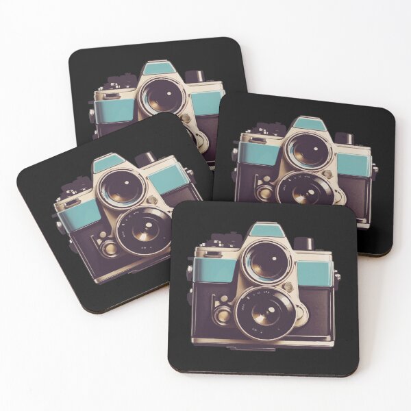 Artikelvorschau, Vintage Fotokamera Aesthetic Retro Fotoapparat entworfen und verkauft von LuminOrb.