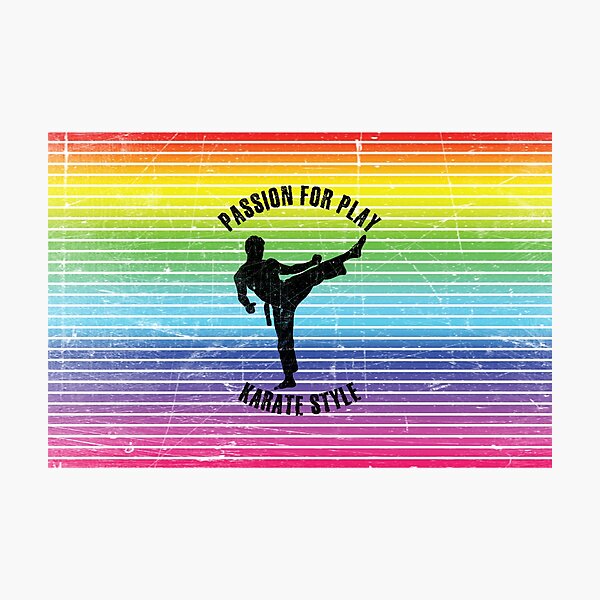 Artikelvorschau, Schwarze Silhouette eines Mannes, der Karate vor dem Hintergrund von Regenbogenstreifen praktiziert entworfen und verkauft von HarridanCreates.