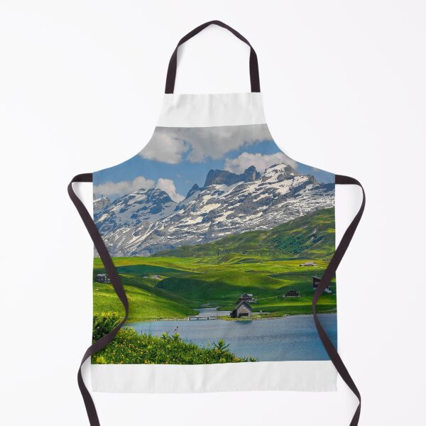 Artikelvorschau, Wengen, Lauterbrunnen, Schweiz, Schweizer Alpen, grüne Berglandschaft entworfen und verkauft von newburyboutique.
