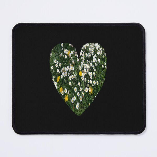Item preview, "Le coeur en fleurs" (= the heart in bloom) designed and sold by Isa-Isarielle.