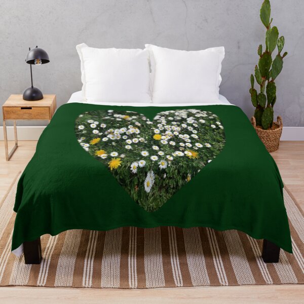 Item preview, "Le coeur en fleurs" (= the heart in bloom) designed and sold by Isa-Isarielle.
