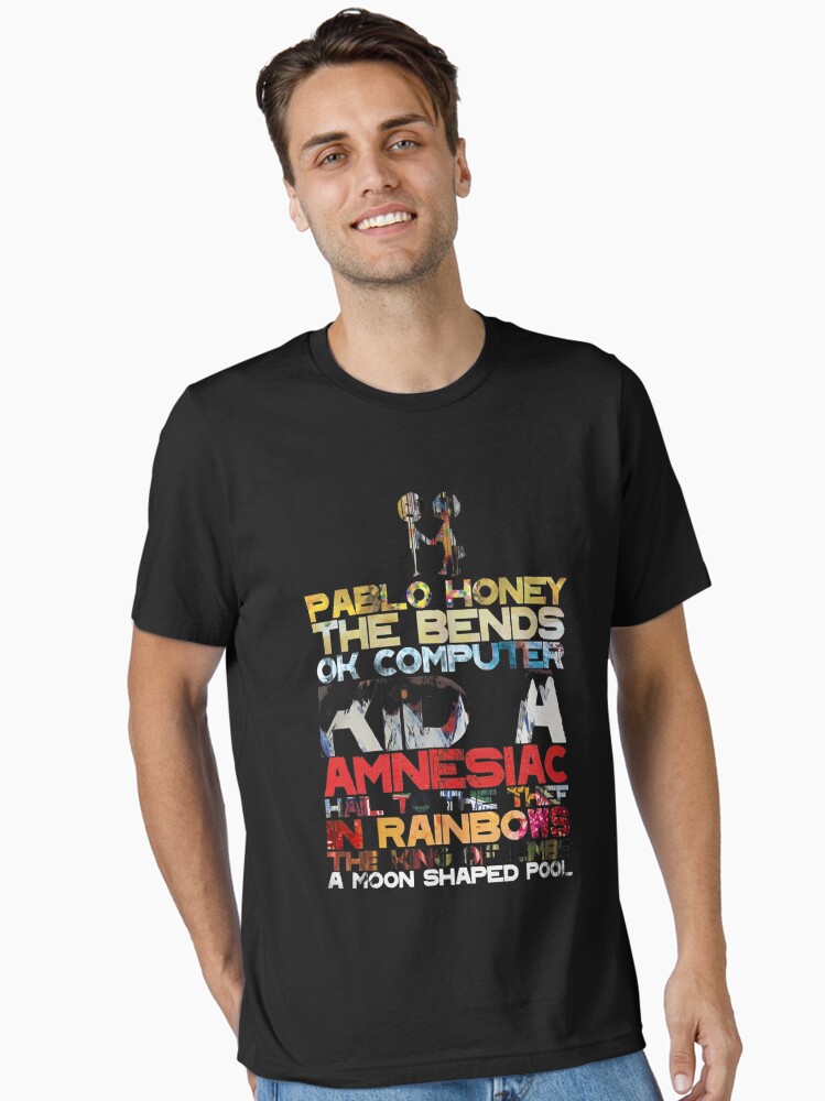 Imagen 1 de 7, Camiseta esencial con la obra Cabezas de radio, diseñada y vendida por AlfieGordons.