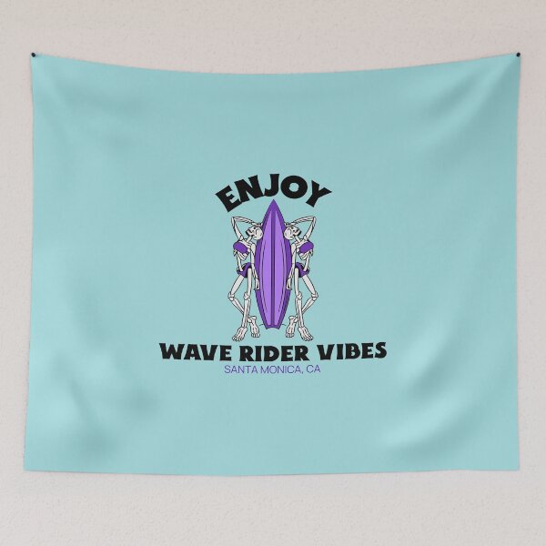 Artikelvorschau, Chancie liebt das Surfen. Genießen Sie Wave Rider Vibes! entworfen und verkauft von chancieteeshop.