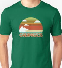 Vintage Tourism - Galapagos Unisex T-Shirt