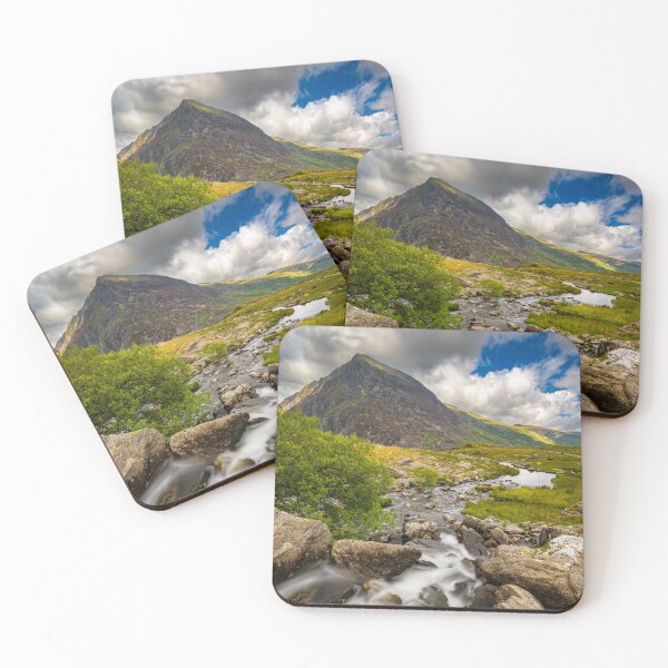 Artikelvorschau, Stift von Ole Wen Mountain Wales entworfen und verkauft von AJEvans.