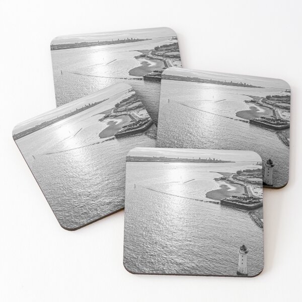 Item preview, Paseo marítimo de New Brighton y Liverpool designed and sold by Paul Madden.