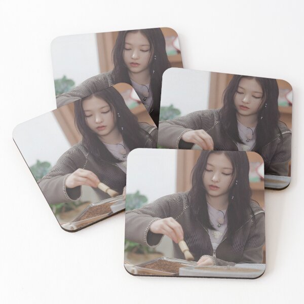 Item preview, Haerin designed and sold by Valereekmerch.