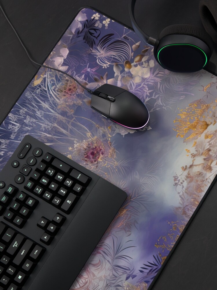 Aperçu 4 sur 5. Tapis de souris avec l'œuvre Motif floral délicat créée et vendue par Magnuna.