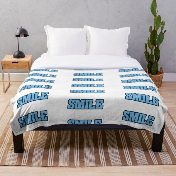 Artikelvorschau, Lächle blau entworfen und verkauft von Nelli Designz.