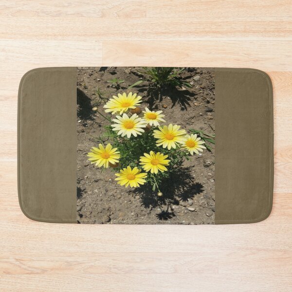 Item preview, “Yellow daisies” designed and sold by Isa-Isarielle.