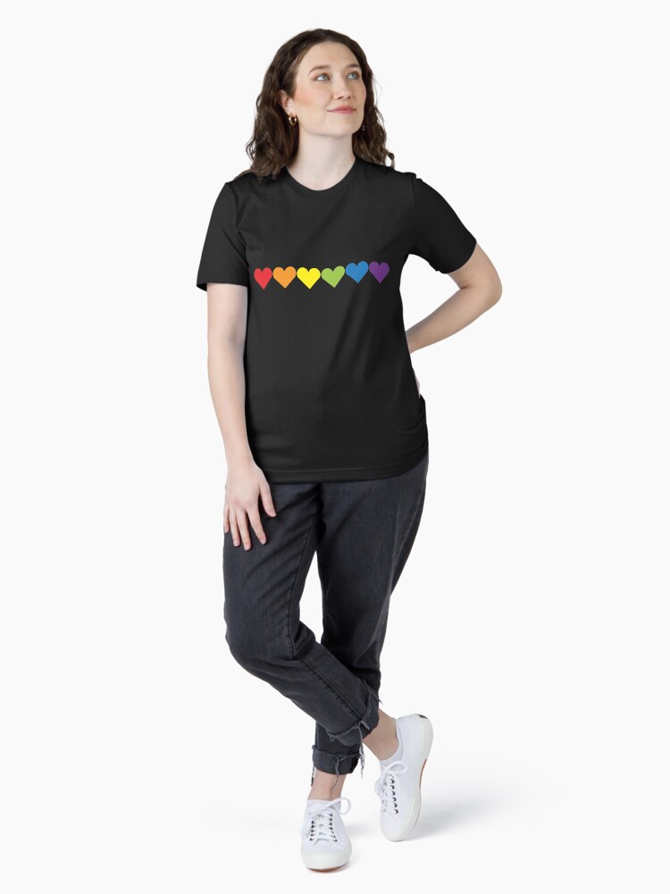 Thumbnail 4 von 7, Essential T-Shirt, Stolz Herzen designt und verkauft von faisal02.