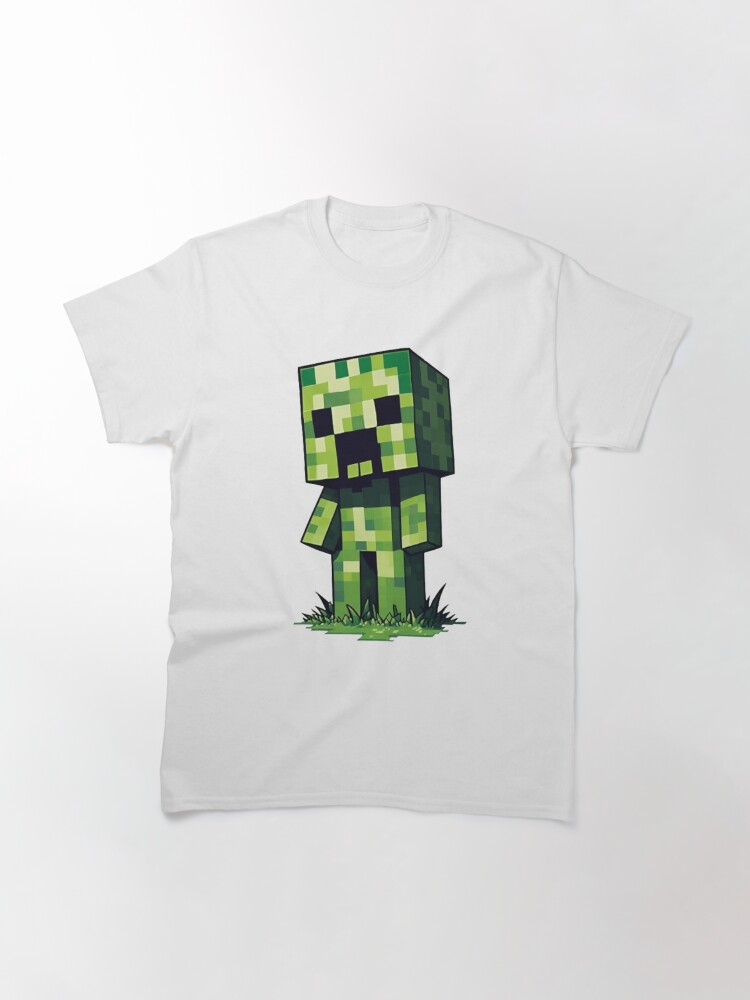 Imagen 3 de 7, Camiseta clásica con la obra Adorable enredadera de Minecraft, diseñada y vendida por LyssasMindArt.