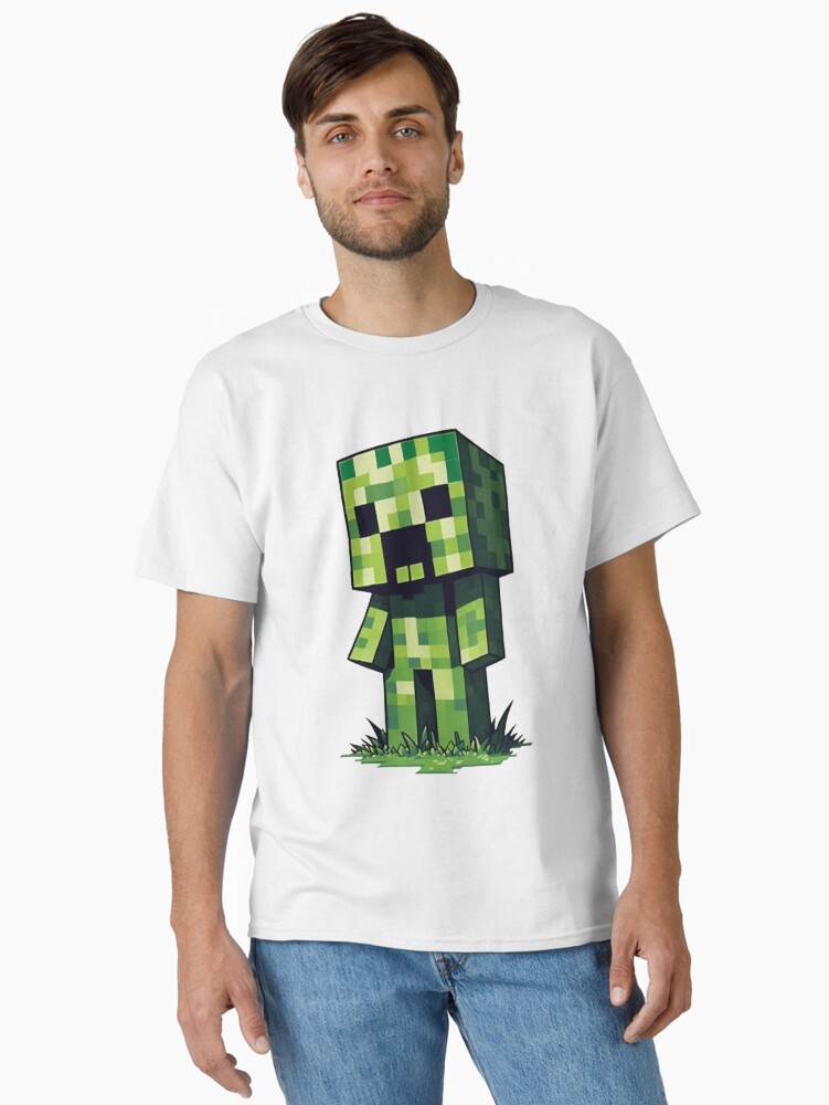Imagen 2 de 7, Camiseta clásica con la obra Adorable enredadera de Minecraft, diseñada y vendida por LyssasMindArt.