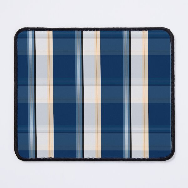 Artikelvorschau, Ein klassisches blaues Plaid in tiefen Farbtönen mit helleren Akzenten. Traditionell und zeitlos entworfen und verkauft von lcsmithdesigns.