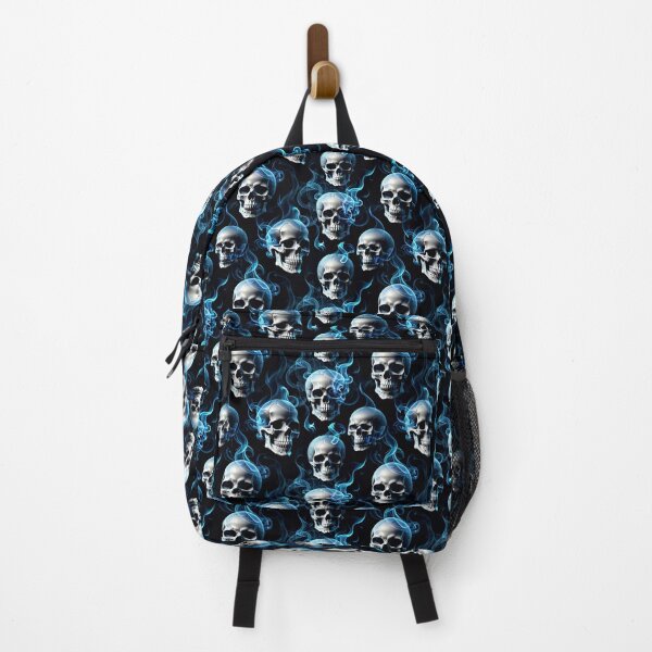 Aperçu de l'œuvre Cool Blue Smoke Skull Art Pattern créée et vendue par TheArtOfPat.