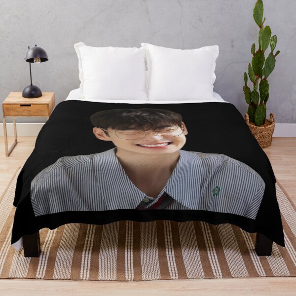 Item preview, Chief Detective 1958 kdrama designed and sold by Mydramalist.