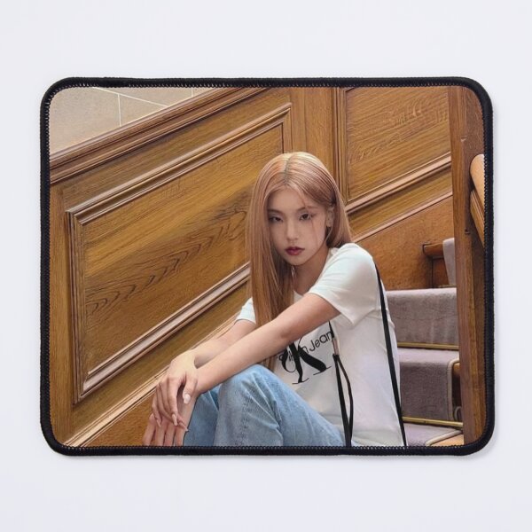 Item preview, ITZY Yeji designed and sold by Valereekmerch.