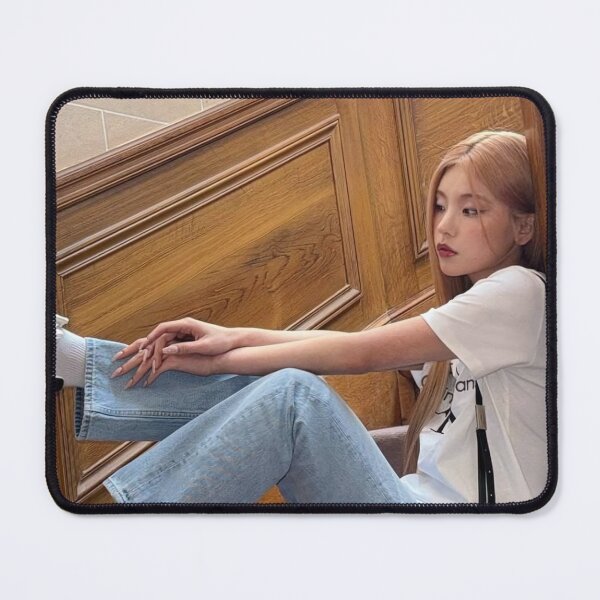 Item preview, ITZY Yeji designed and sold by Valereekmerch.