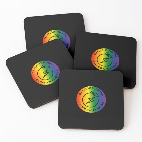 Artikelvorschau, LGBTQ Lustiges T-Shirt, Daylight Hours Rainbow Powers LGBTQ Slogan T-Shirt, Gay Festival, Pride Festival, Power-Symbol umgeben von Regenbogenfarben. Sommerzeit-T-Shirt entworfen und verkauft von PrideBeProud.