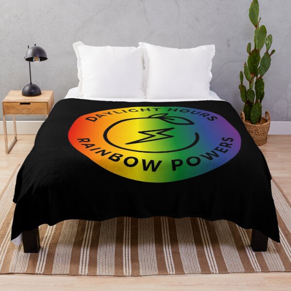 Artikelvorschau, LGBTQ Lustiges T-Shirt, Daylight Hours Rainbow Powers LGBTQ Slogan T-Shirt, Gay Festival, Pride Festival, Power-Symbol umgeben von Regenbogenfarben. Sommerzeit-T-Shirt entworfen und verkauft von PrideBeProud.