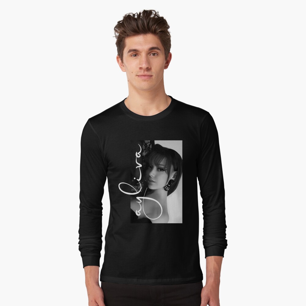 Artikel-Vorschau von Langarmshirt, designt und verkauft von Julianneosacco.