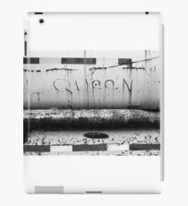 Queen iPad Case/Skin