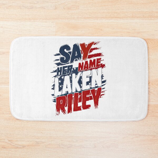 Artikelvorschau, Sagen Sie ihr Namensshirt. Sagen Sie ihr Namenslaken-Riley-Stricker-T-Shirt entworfen und verkauft von MAPDDesigns.