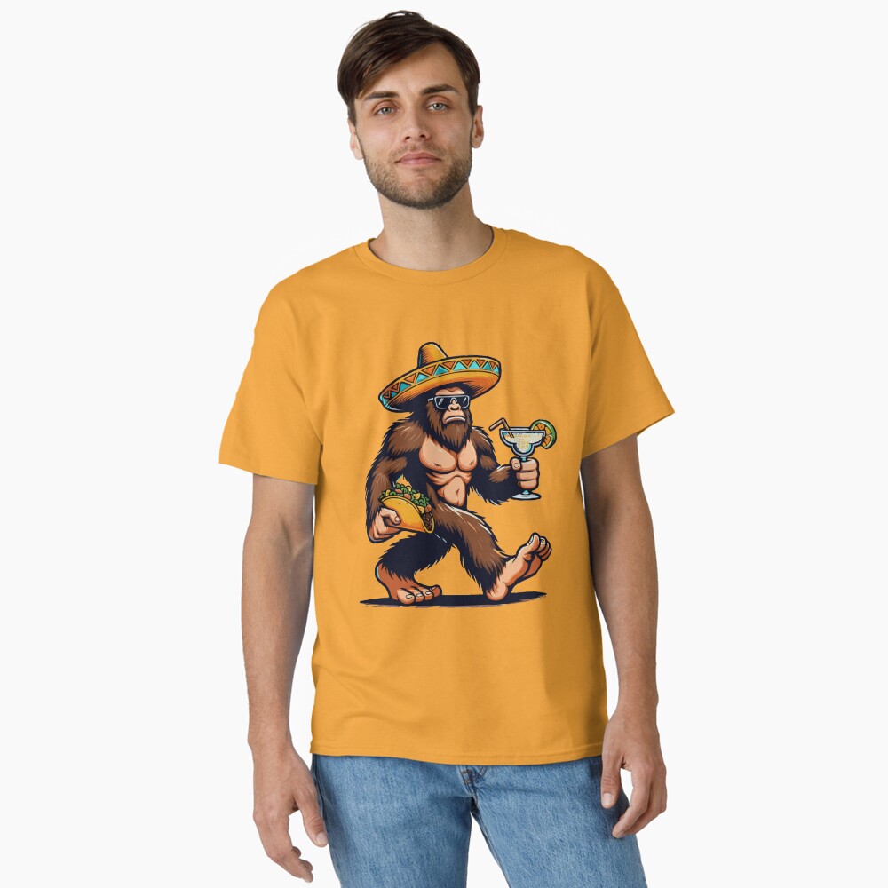 Funny Bigfoot Carrying Tacos Cinco De Mayo Mexican Fiesta Mexican Heritage Cinco de Mayo Fiesta Classic T-Shirt