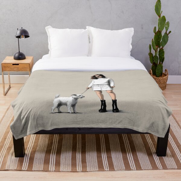 Artikelvorschau, Meine Freundin liebt Hunde – süßes Geschenk für Hundemama entworfen und verkauft von LOKOthing.